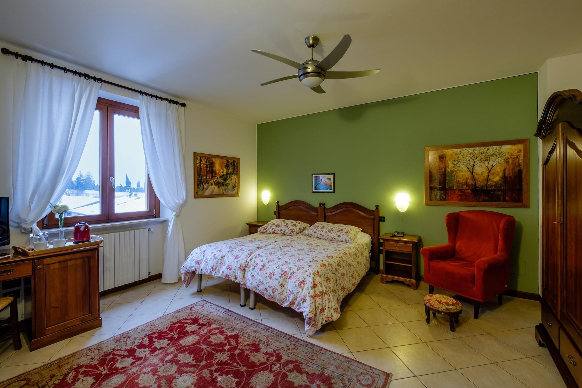 Hotel Tre Punte Gargnano Exterior photo