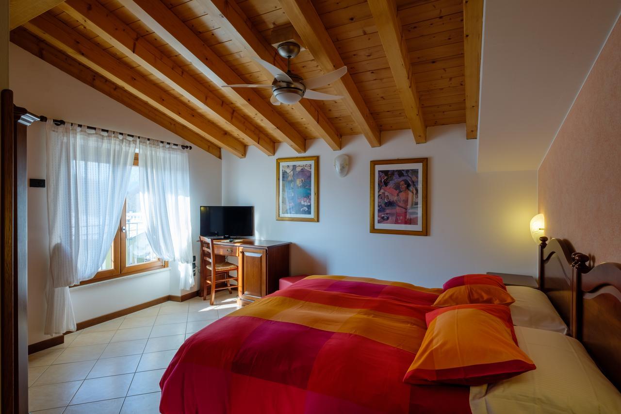 Hotel Tre Punte Gargnano Exterior photo